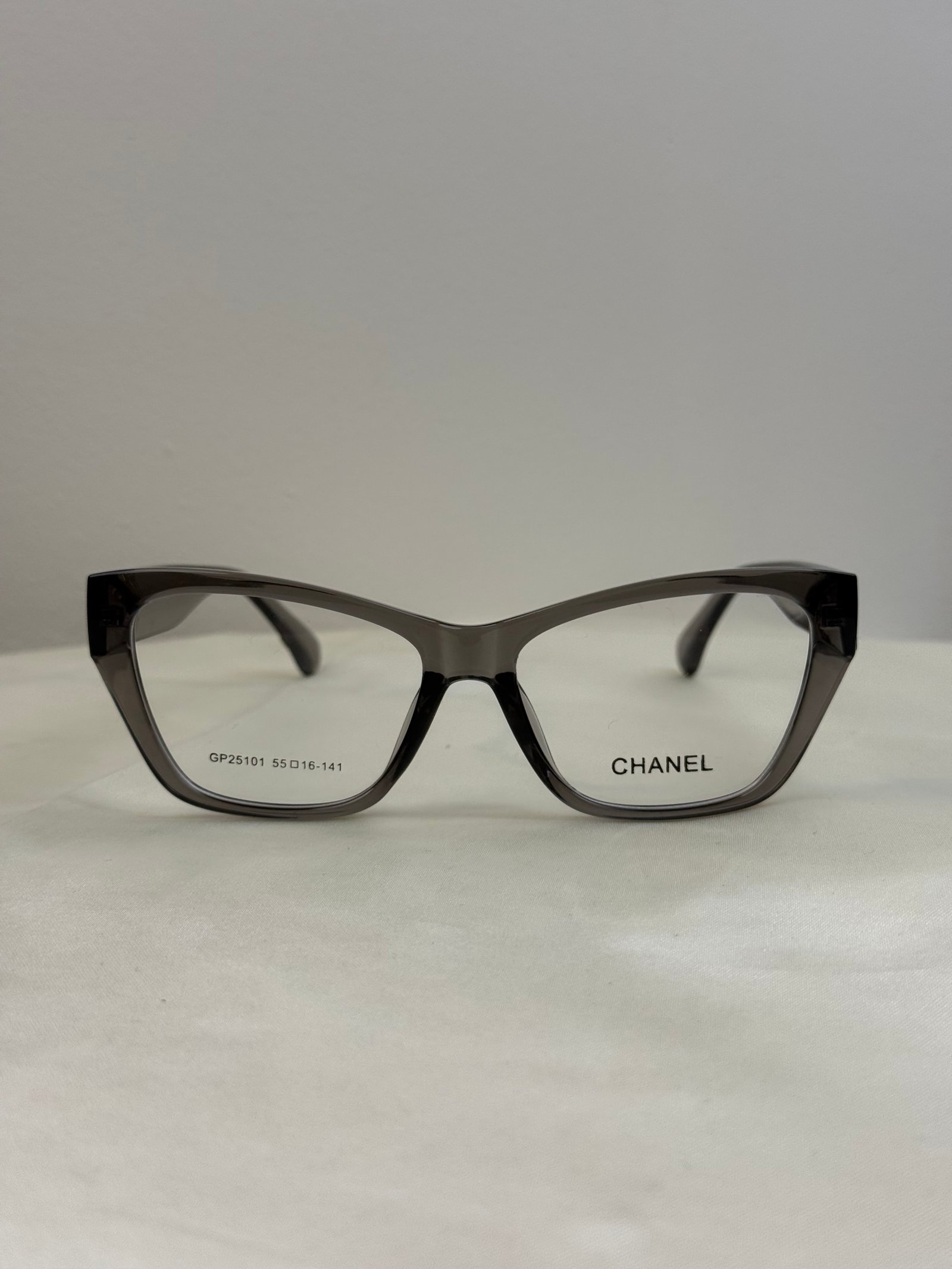 Chanel (GP25101) Grey